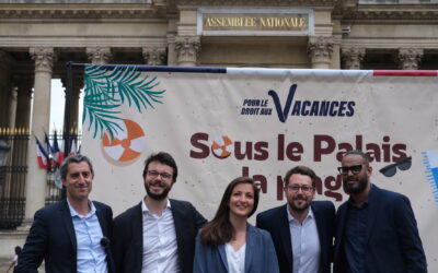 Dépôt d’une proposition de loi pour le droit aux vacances pour tous