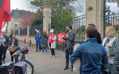 Soutien aux professeurs en grève face aux fermetures de classes et au manque de moyens