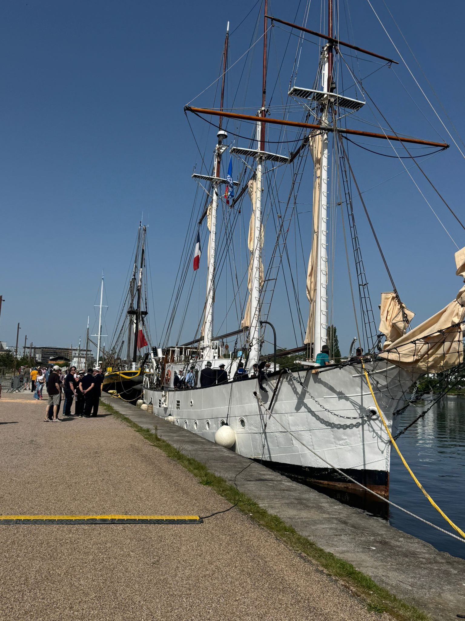 Inauguration du village à Caen